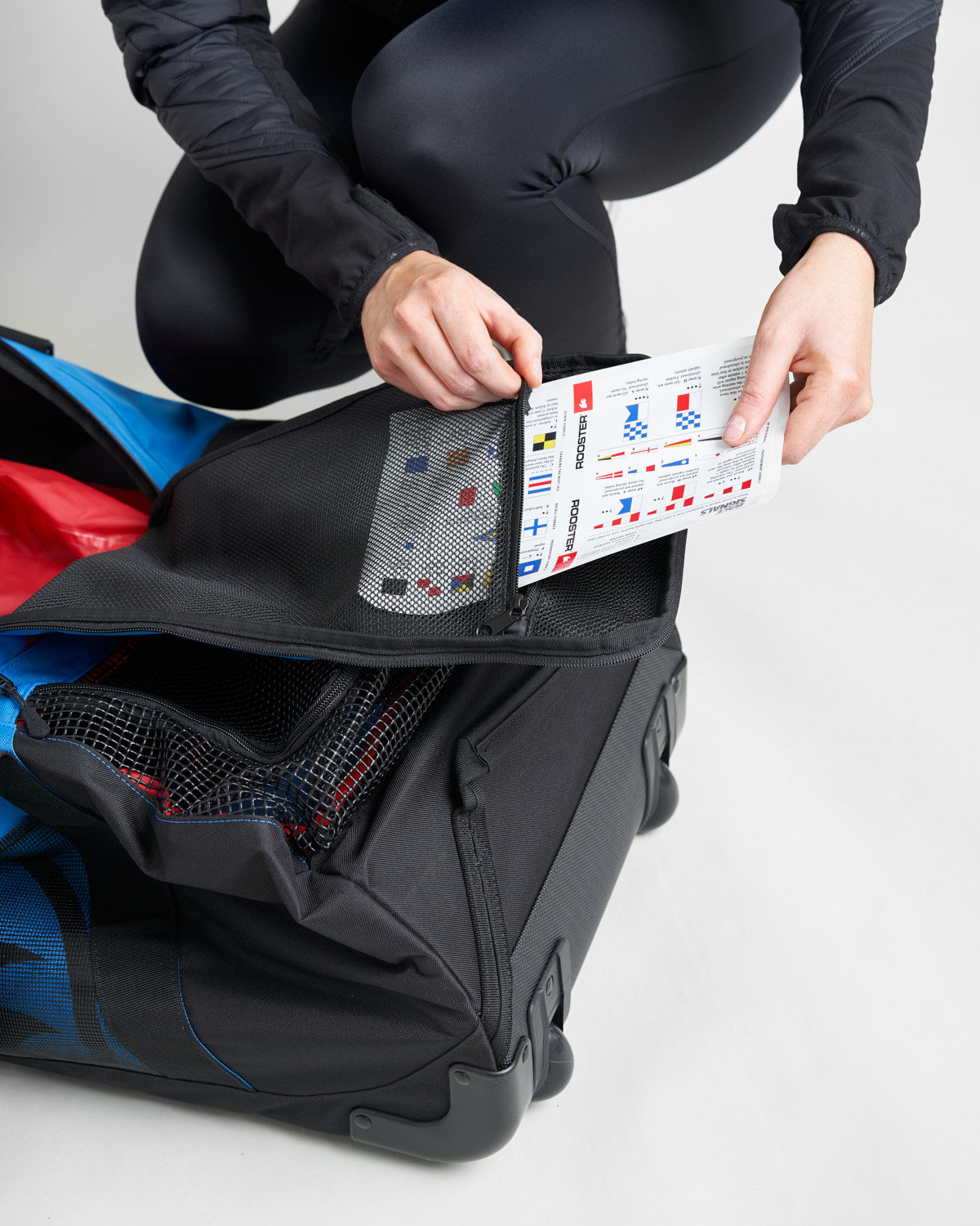 Wheeled equipment bag - 90L