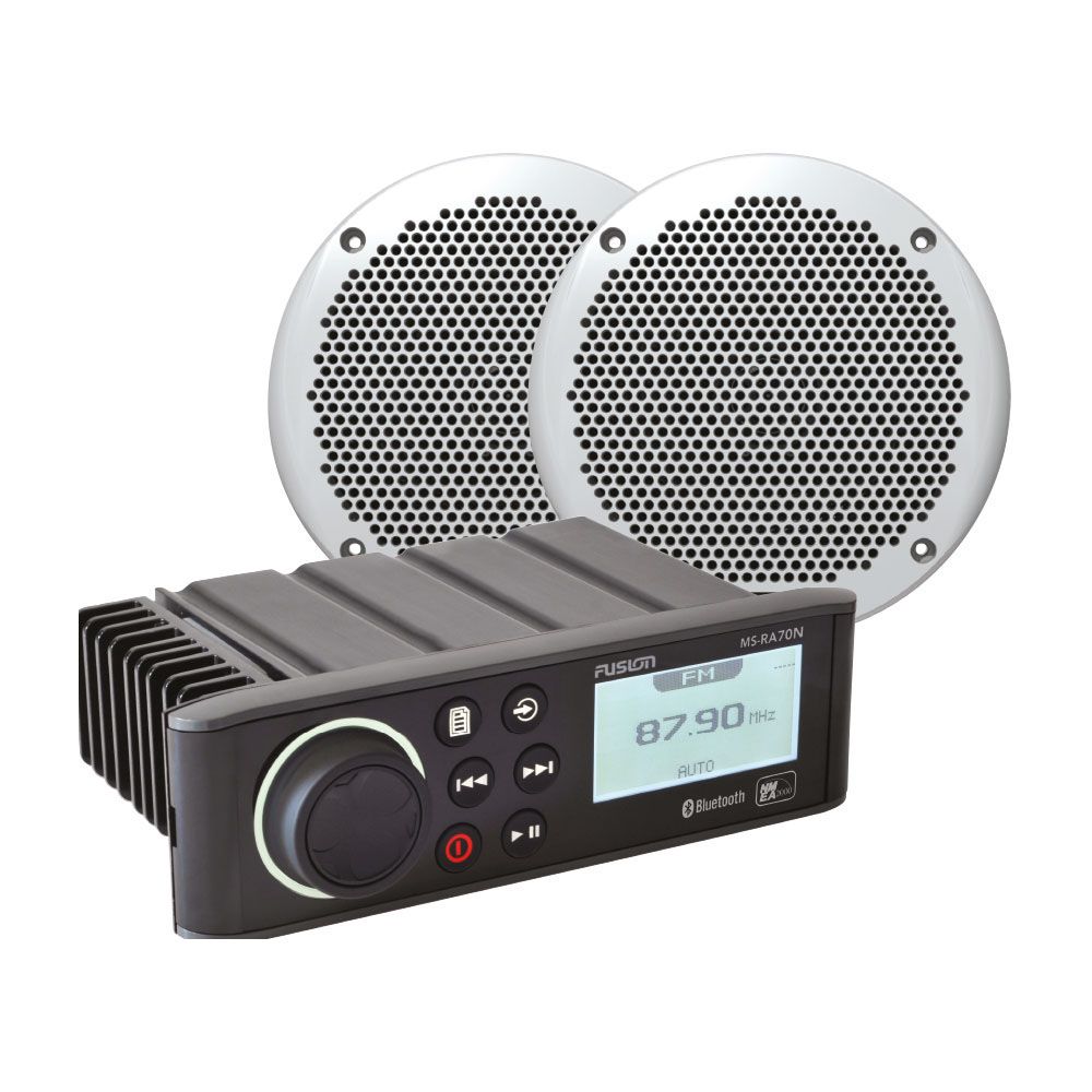 Marine stereo with 6.5" speakers