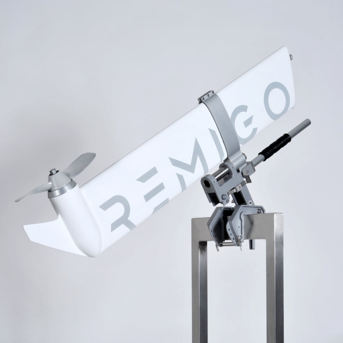 RemigoOne electric outboard motor
